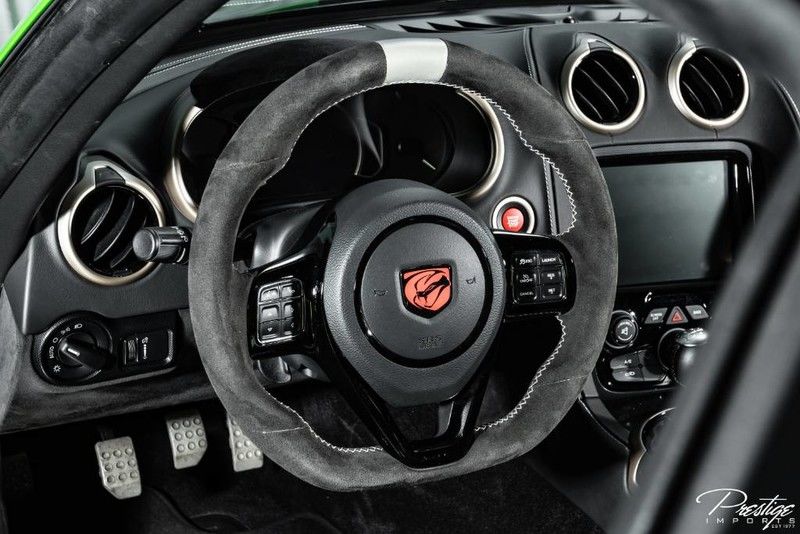 2017 Dodge Viper GTC, 3/20