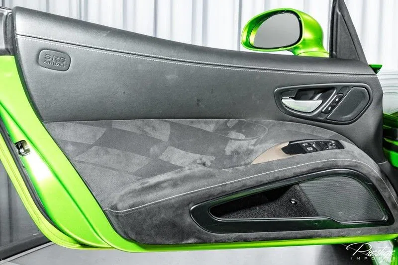 2017 Dodge Viper GTC interior, door panel, Leather Black