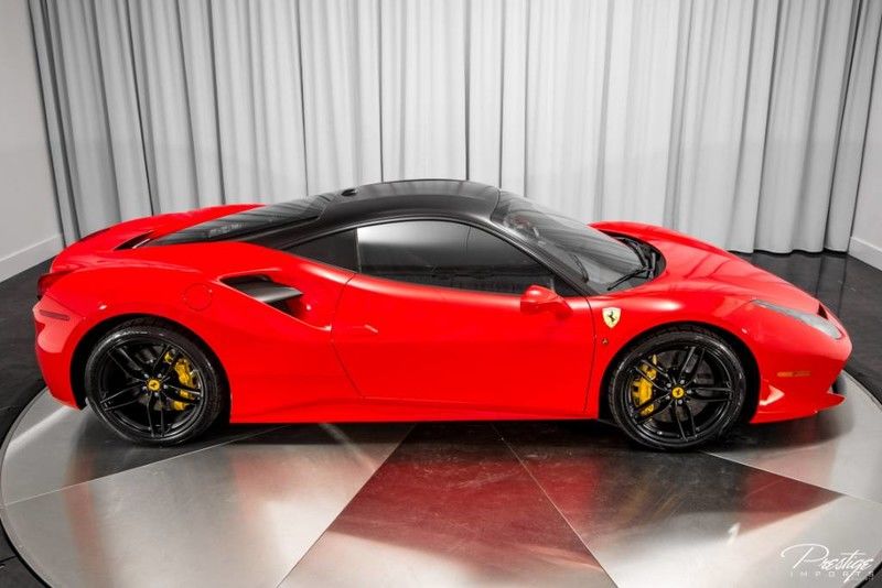 2017 Ferrari 488 GTB, 6/20