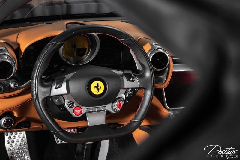 2018 Ferrari GTC4Lusso, 10/20