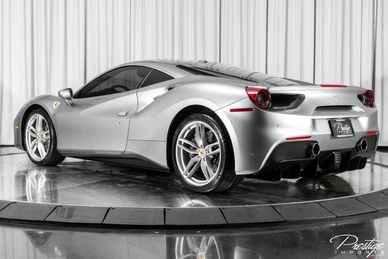 2016 Ferrari 488 GTB, 18/18