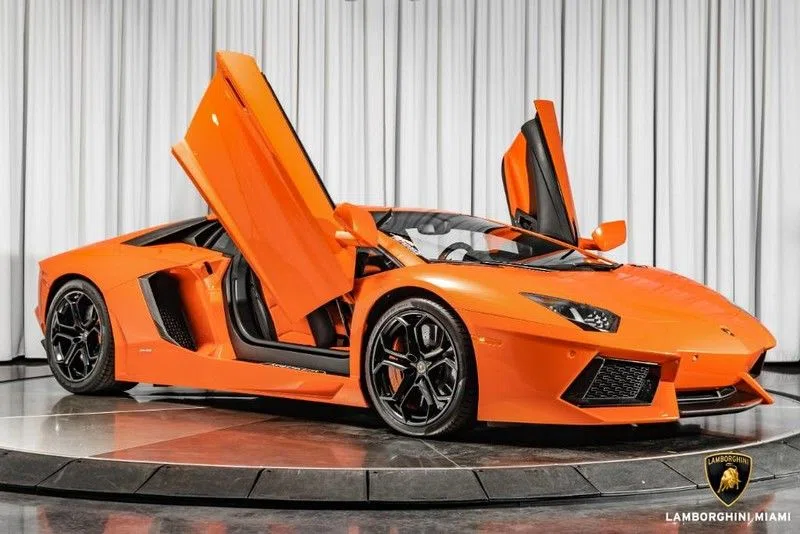 2012 Lamborghini Aventador