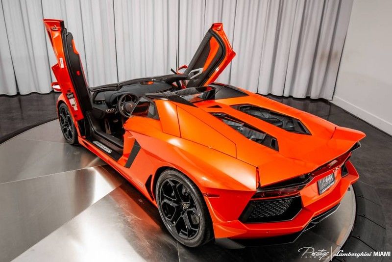2014 LAMBORGHINI AVENTADOR SPYDER LP 700-4, 5/20