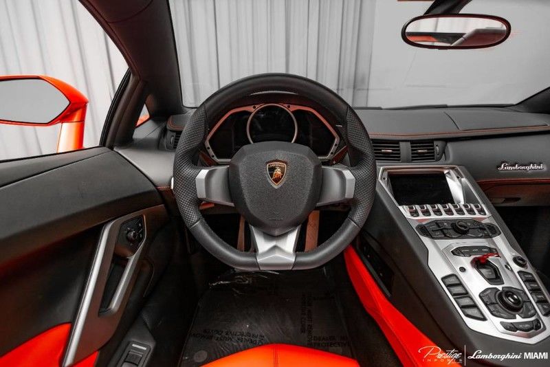 2014 LAMBORGHINI AVENTADOR SPYDER LP 700-4, 6/20