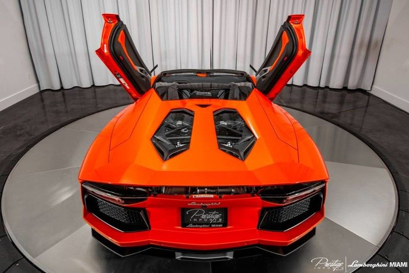 2014 LAMBORGHINI AVENTADOR SPYDER LP 700-4, 7/20