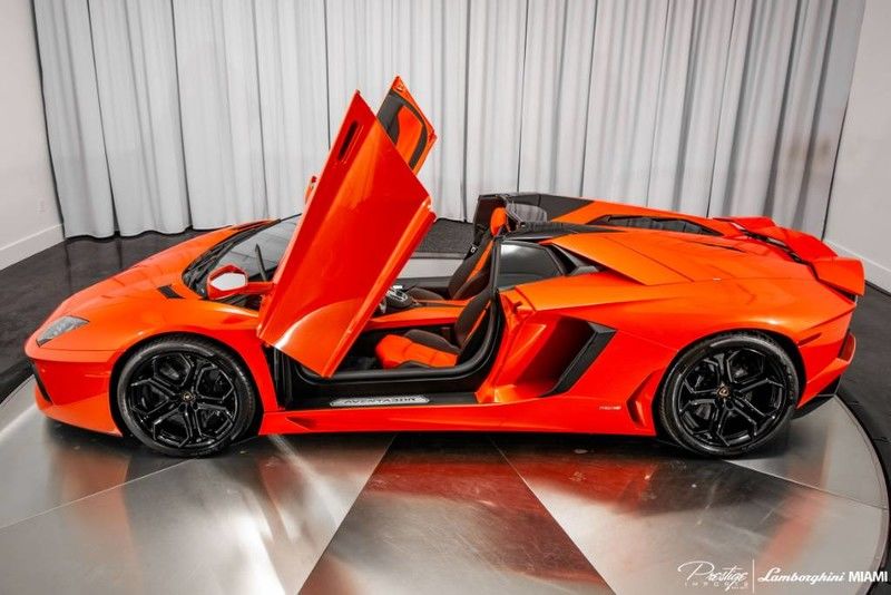 2014 LAMBORGHINI AVENTADOR SPYDER LP 700-4, 8/20