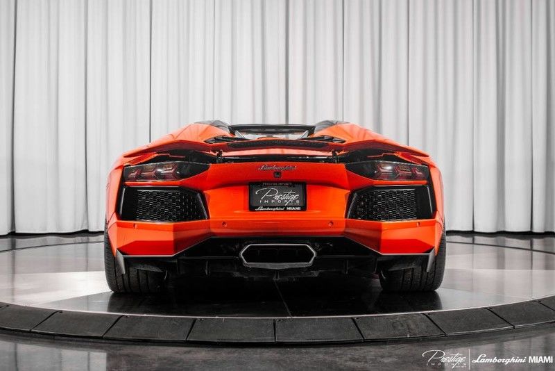 2014 LAMBORGHINI AVENTADOR SPYDER LP 700-4, 15/20
