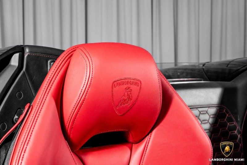 2016 Lamborghini Huracan, 18/20