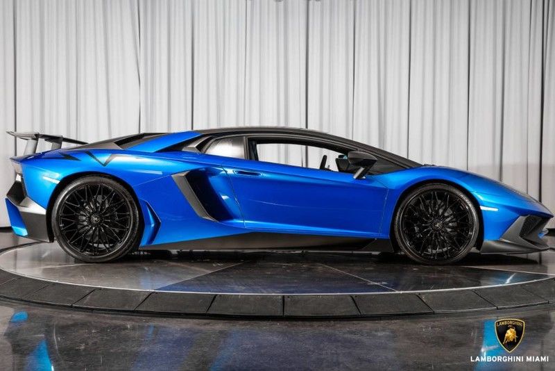 2017 Lamborghini Aventador, 9/20