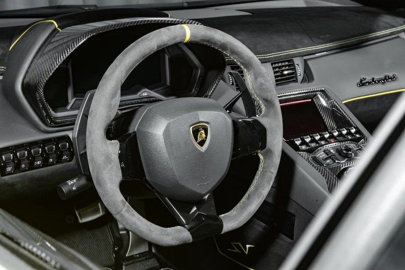 2017 Lamborghini Aventador SV, 16/20