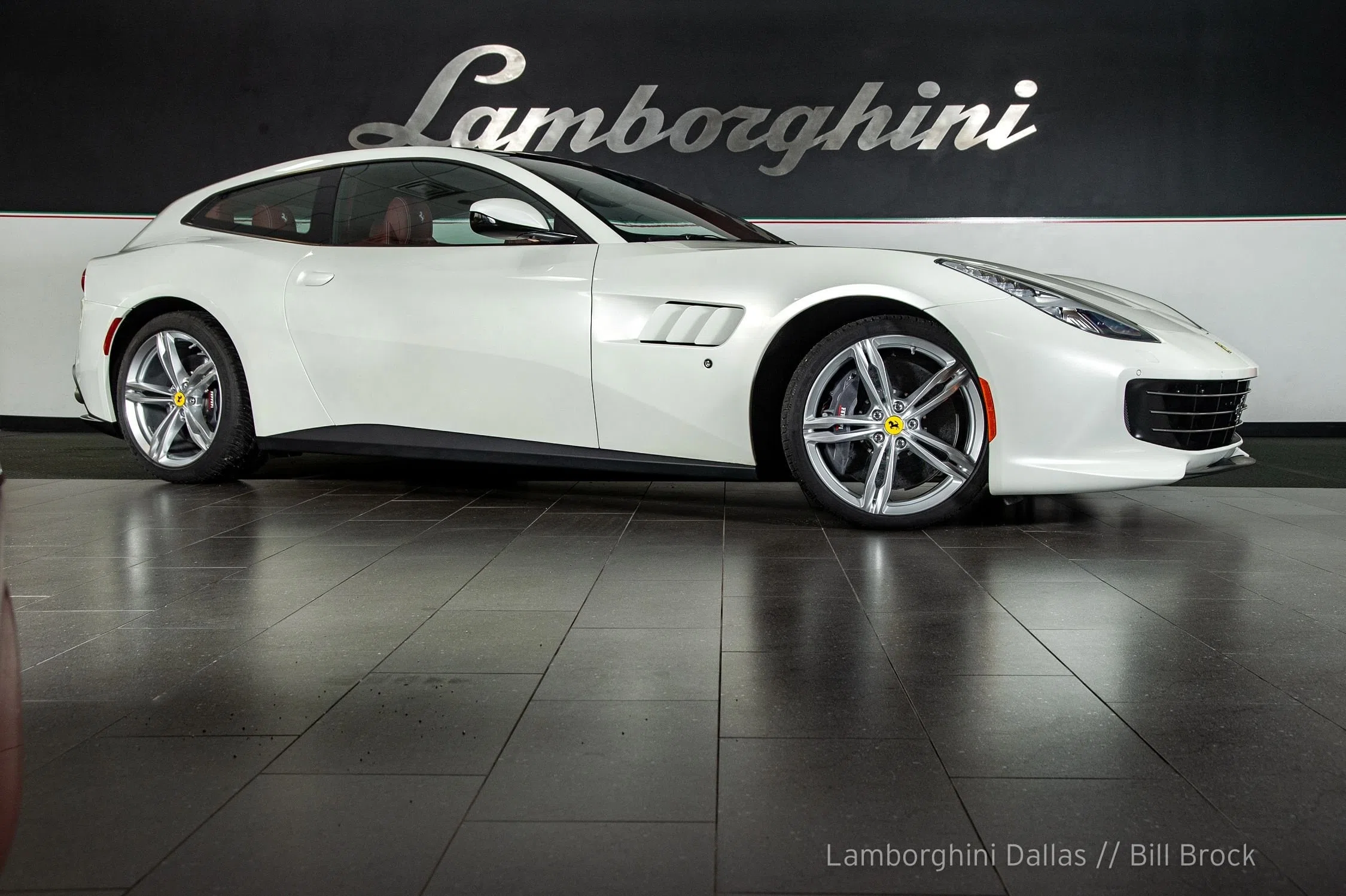 2018 Ferrari GTC4 Lusso for sale, exterior, Bianco Italia