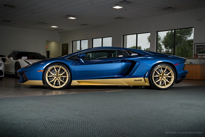 2017 Lamborghini Aventador Miura Coupe