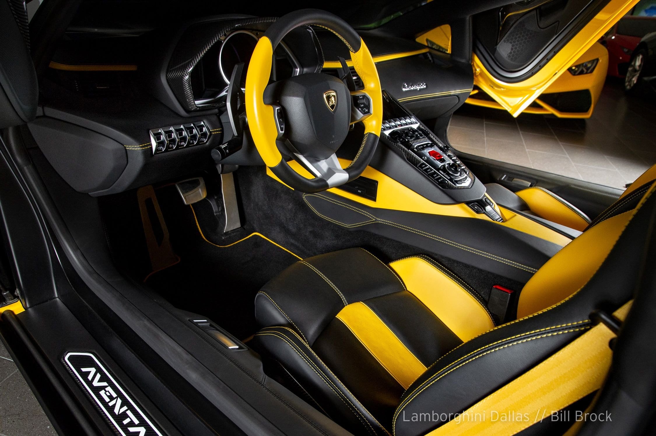 2015 Lamborghini Aventador LP 700-4 Coupe, 7/20