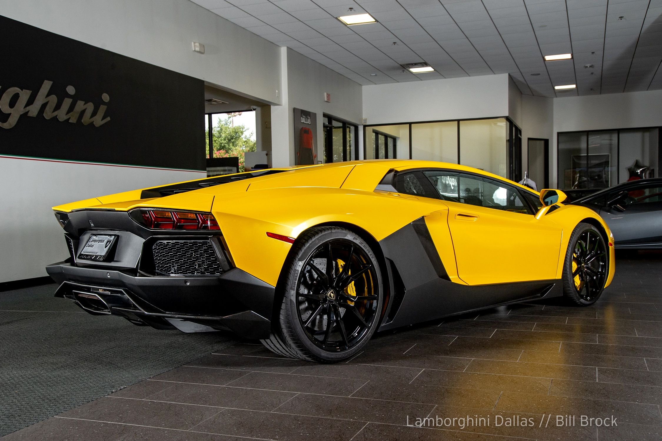 2015 Lamborghini Aventador LP 700-4 Coupe, 9/20