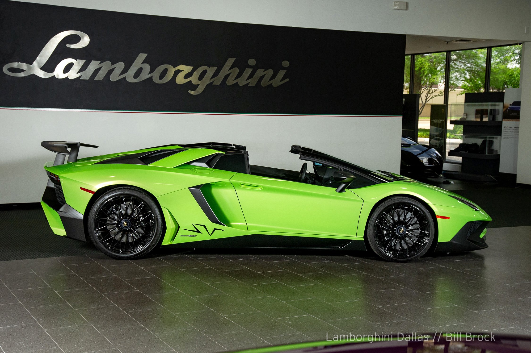 2017 Lamborghini Aventador SV Roadster, 7/20
