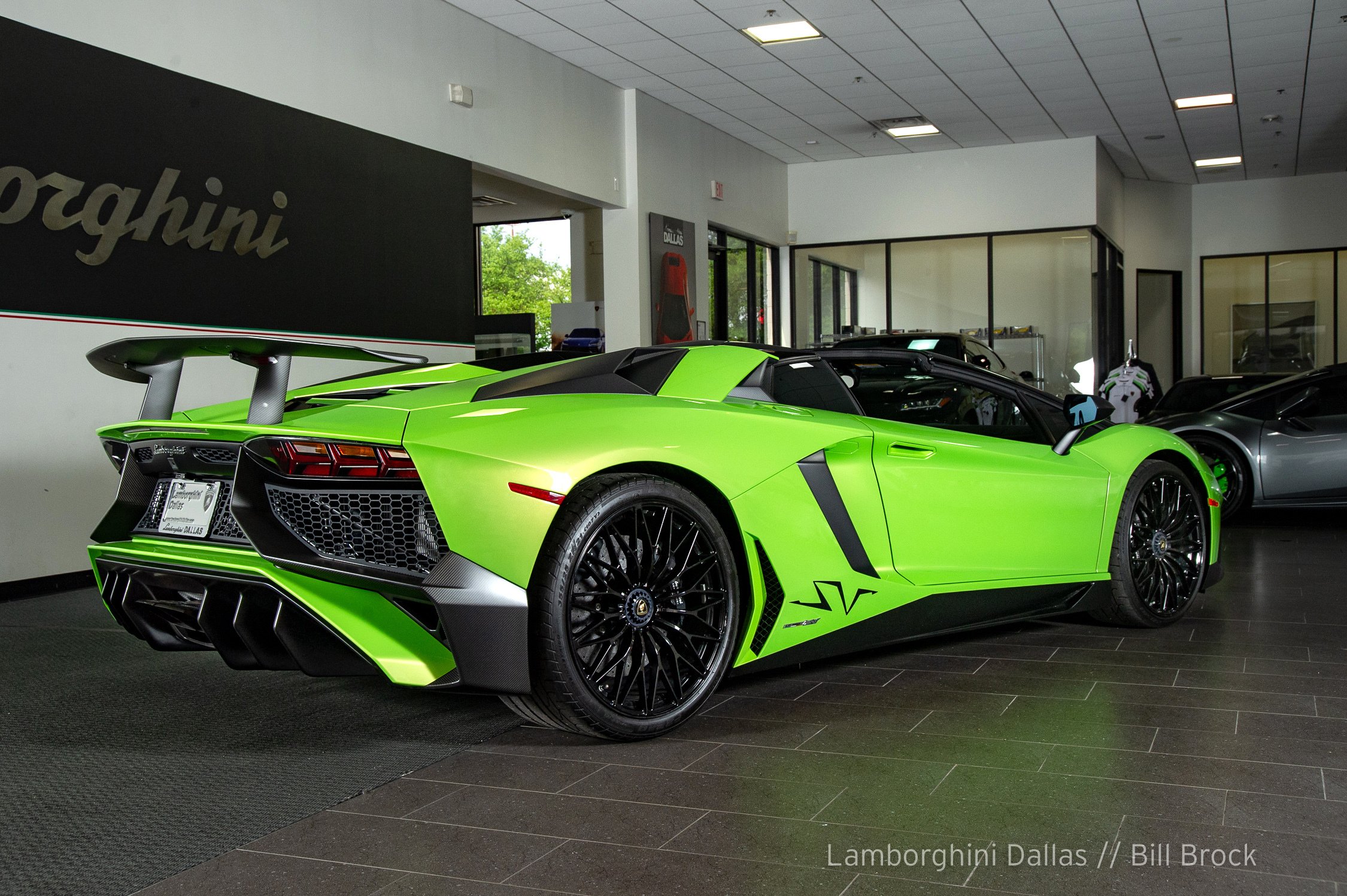 2017 Lamborghini Aventador SV Roadster, 20/20