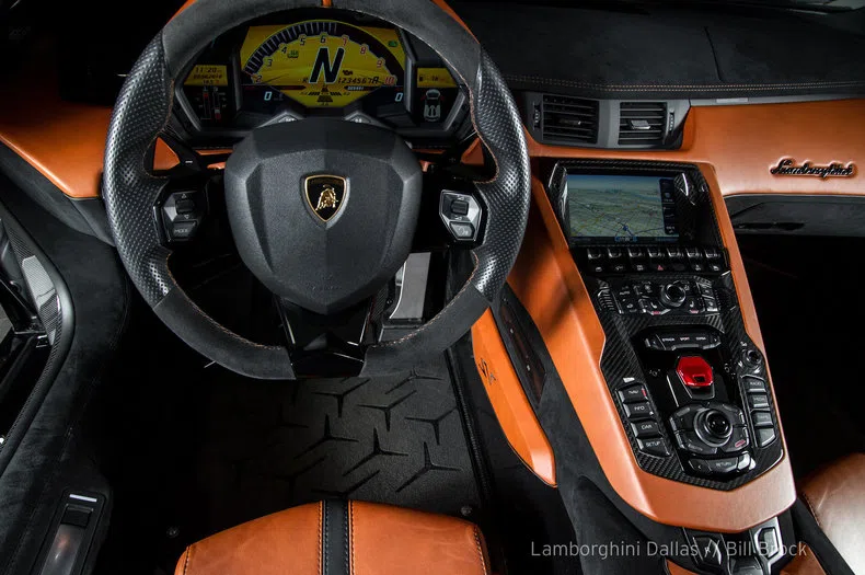 2017 Lamborghini Aventador SV LP750-4 Roadster interior, dashboard, Nero Cosmus