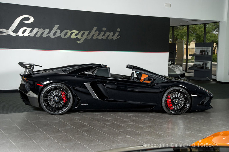 2017 Lamborghini Aventador SV LP750-4 Roadster, 6/20