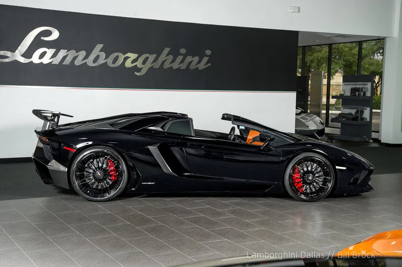 2017 Lamborghini Aventador SV LP750-4 Roadster for sale, exterior, Nero Aldebaran