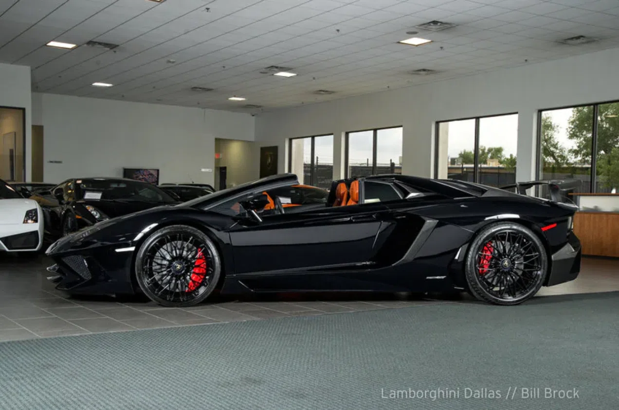 2017 Lamborghini Aventador SV LP750-4 Roadster for sale, exterior, Nero Aldebaran