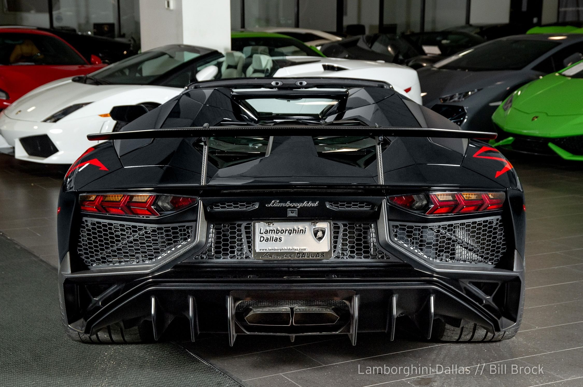 2016 Lamborghini Aventador SV Roadster, 4/20