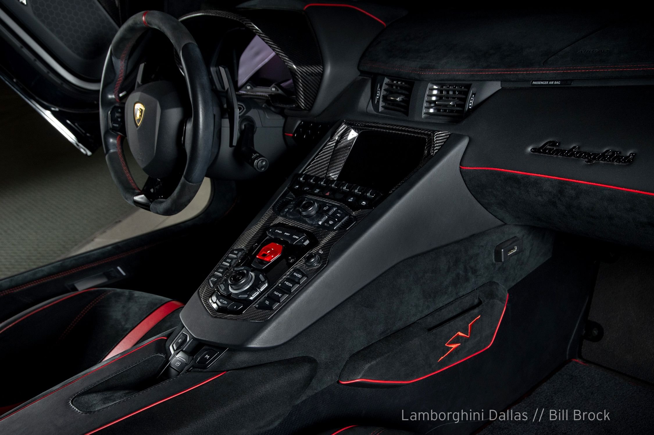 2016 Lamborghini Aventador SV Roadster, 17/20