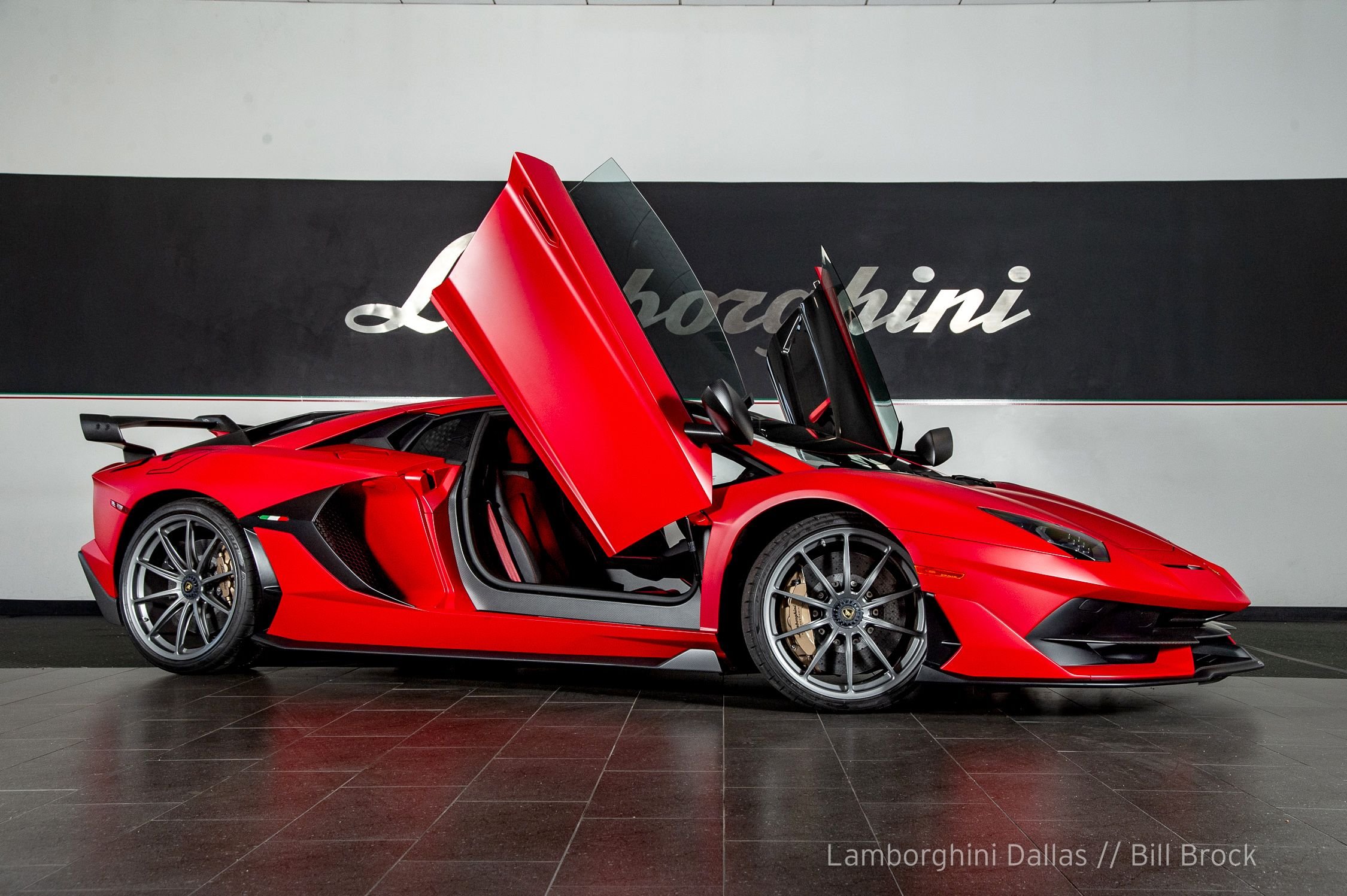 2019 Lamborghini Aventador SVJ