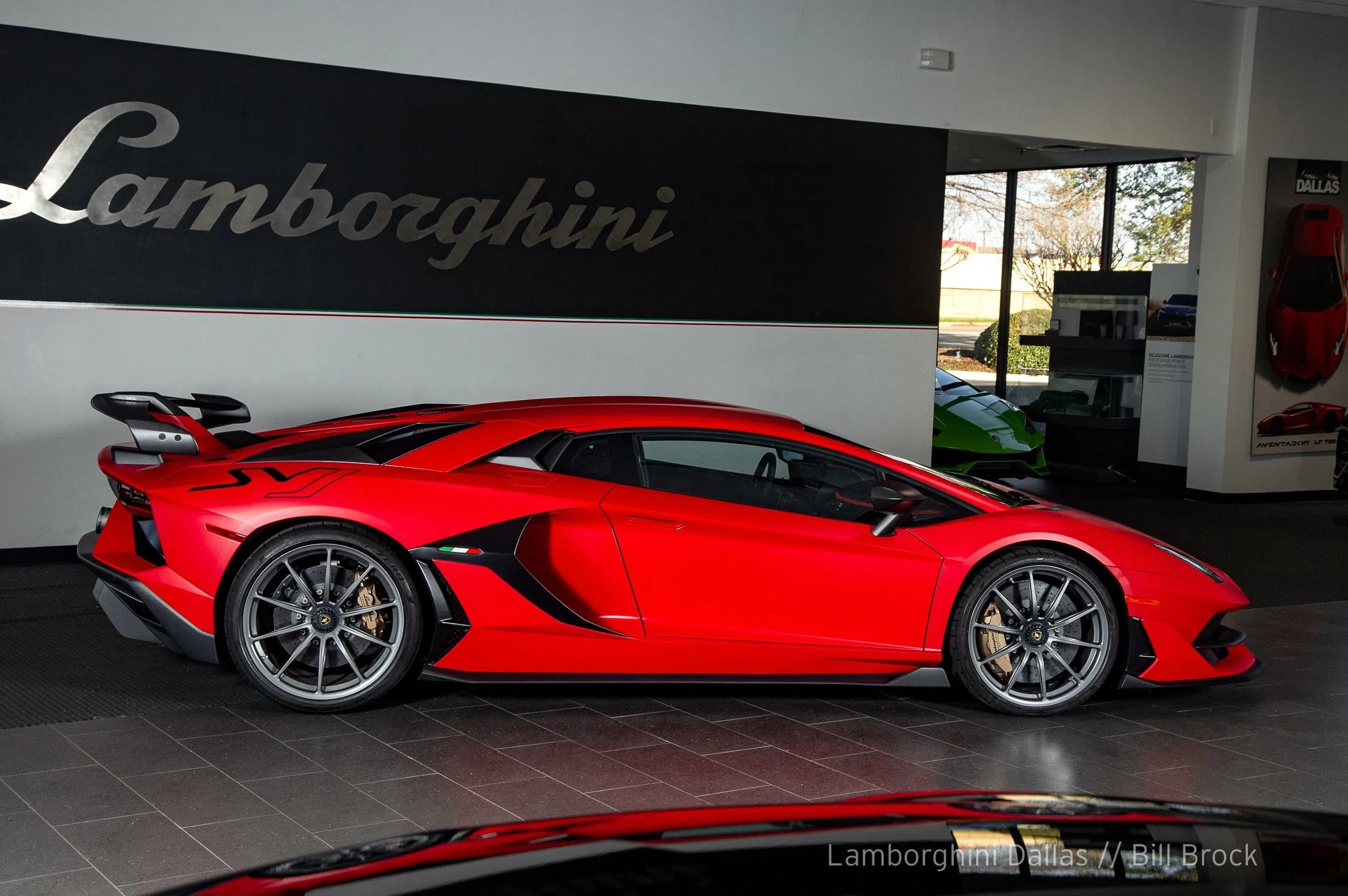 2019 Lamborghini Aventador SVJ for sale, exterior, Rosso Mimir