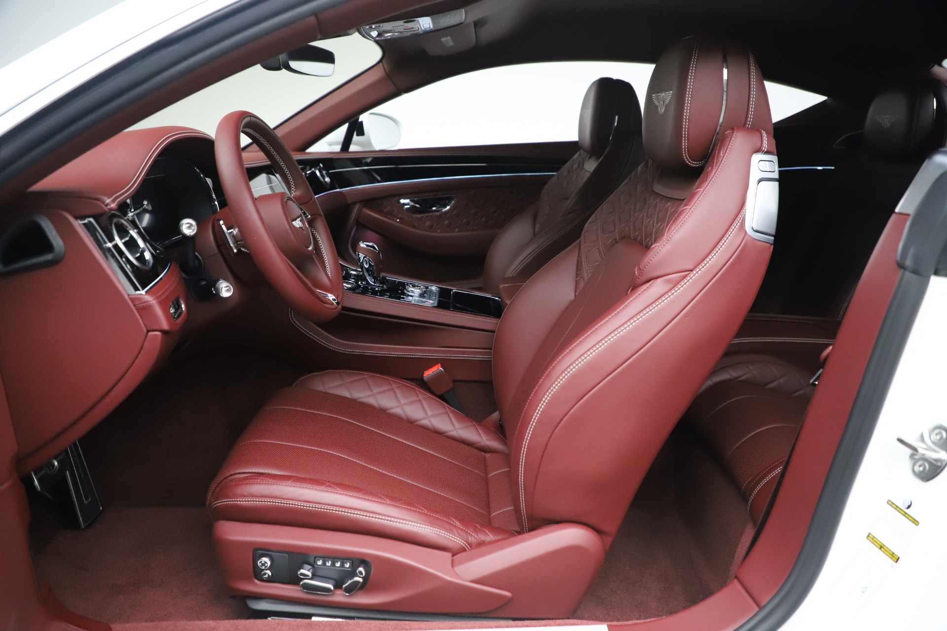 2020 Bentley Continental GT V8, 3/20
