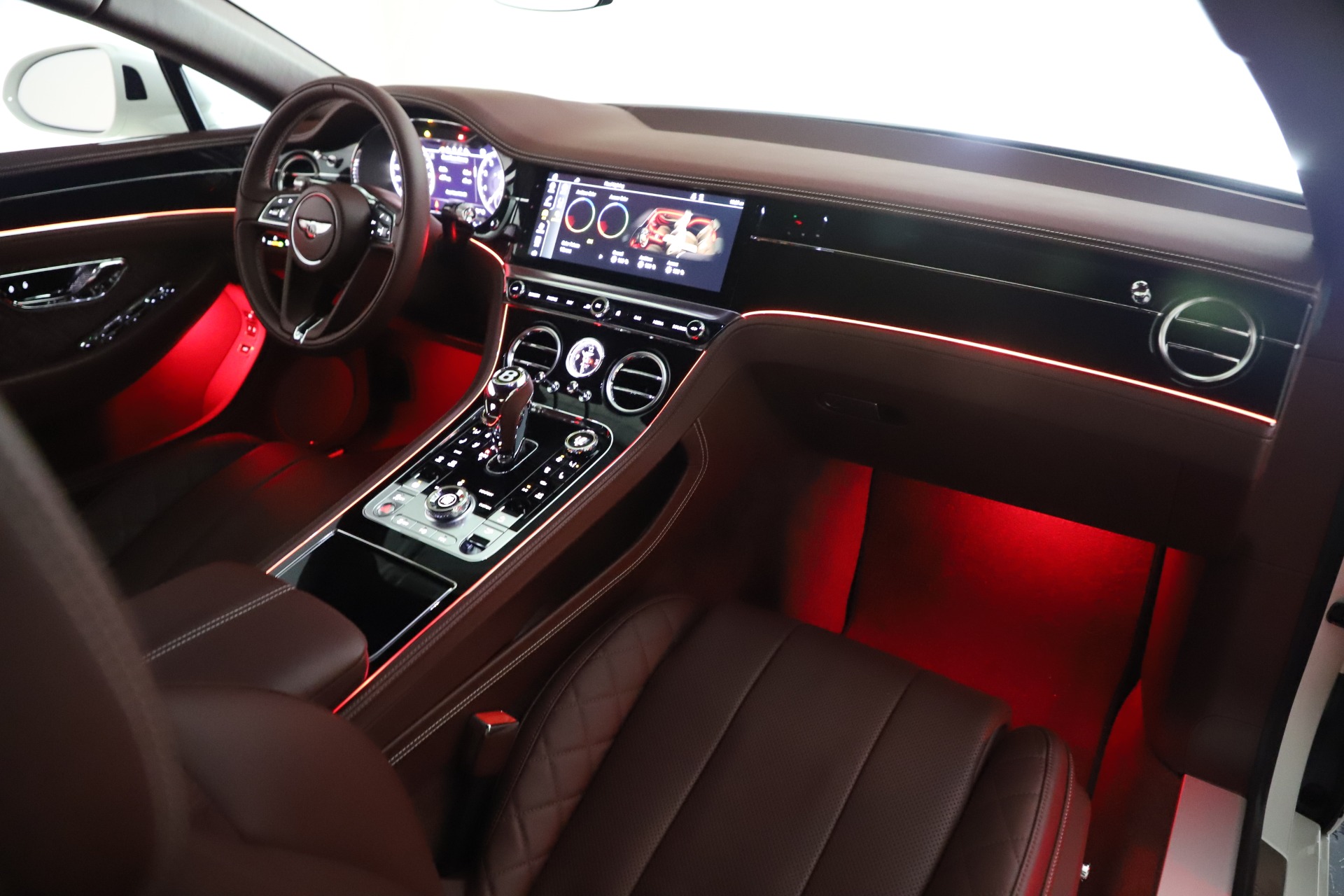 2020 Bentley Continental GT V8, 19/20