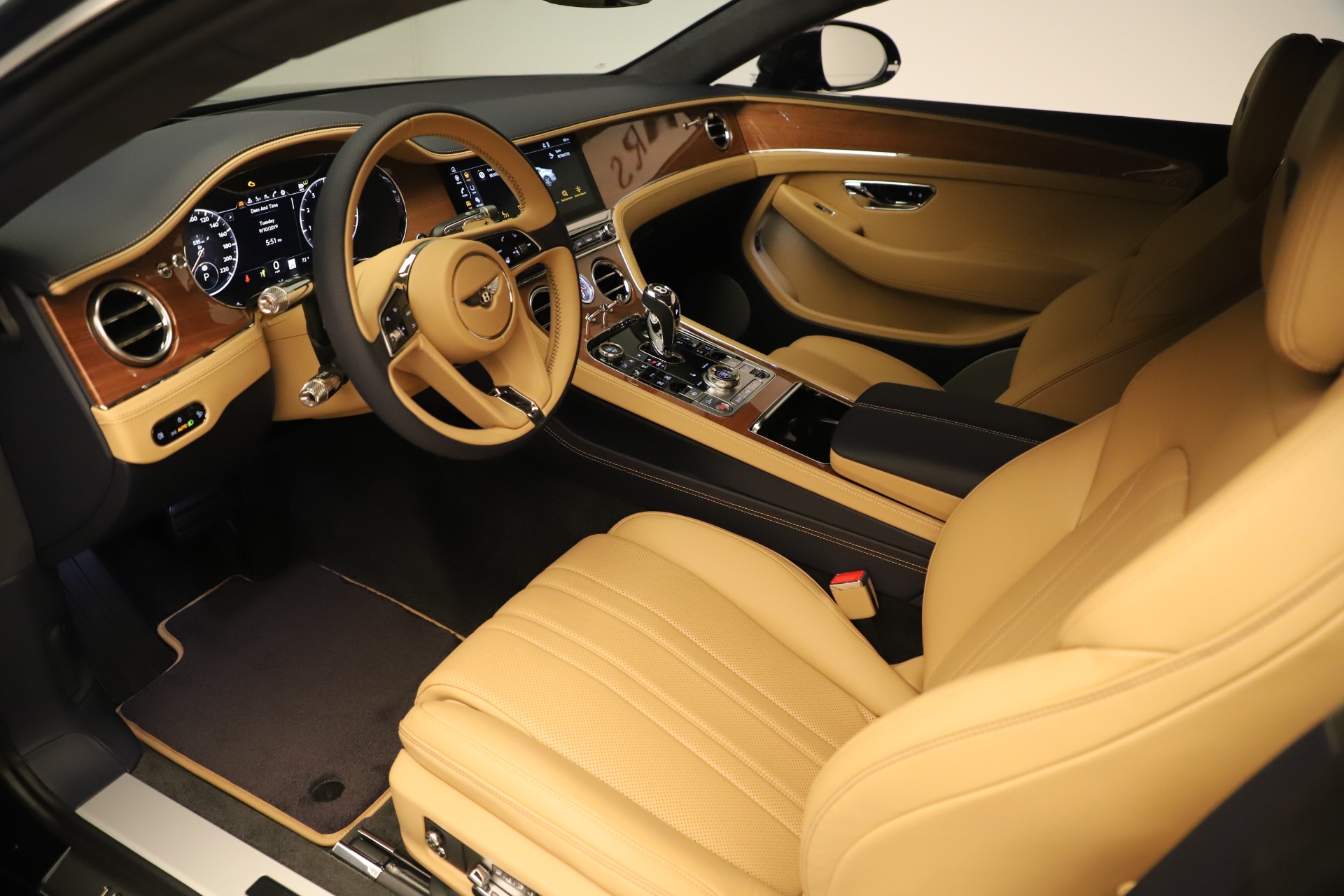 2020 Bentley Continental GT V8, 2/20