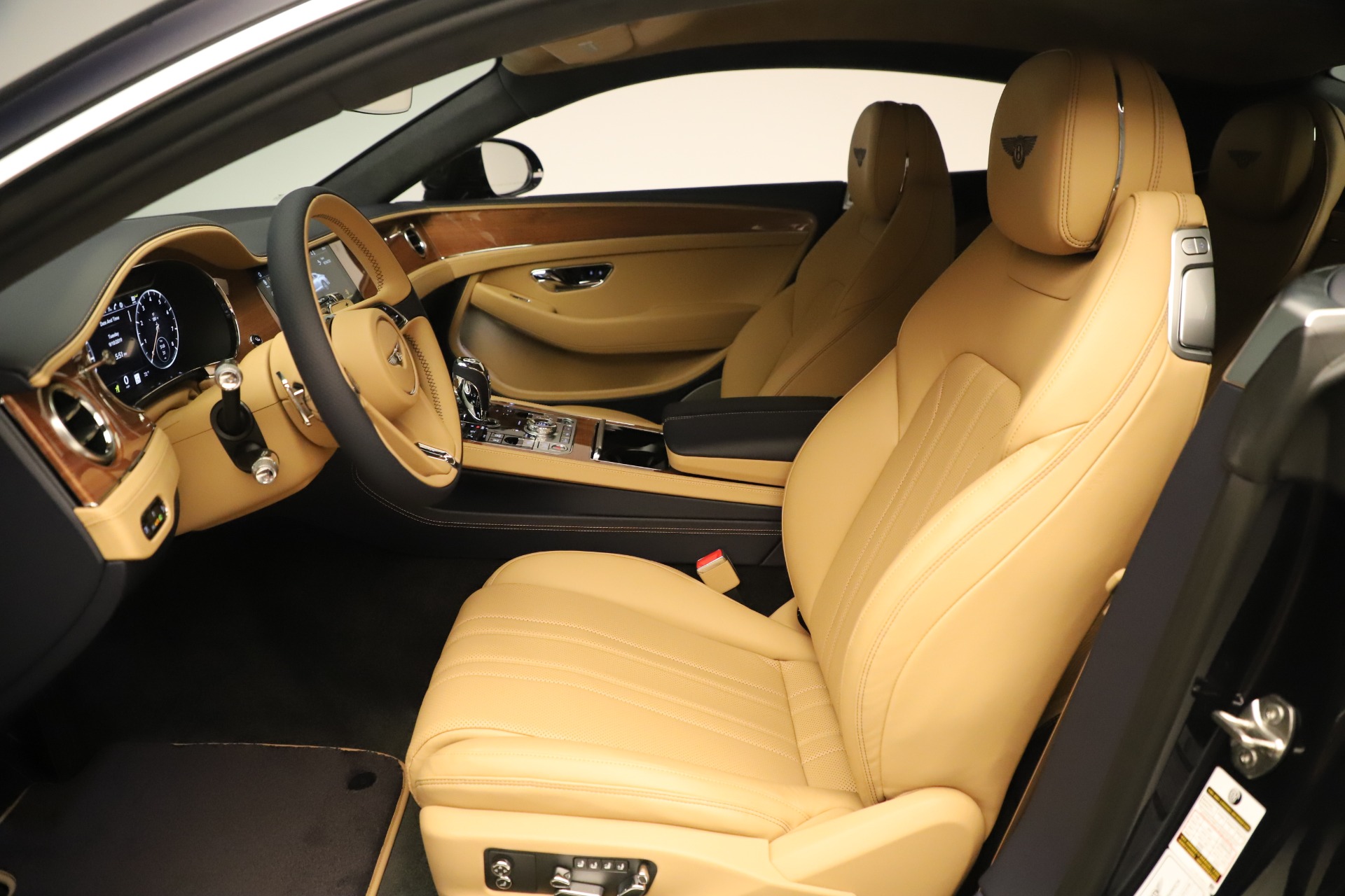 2020 Bentley Continental GT V8, 3/20