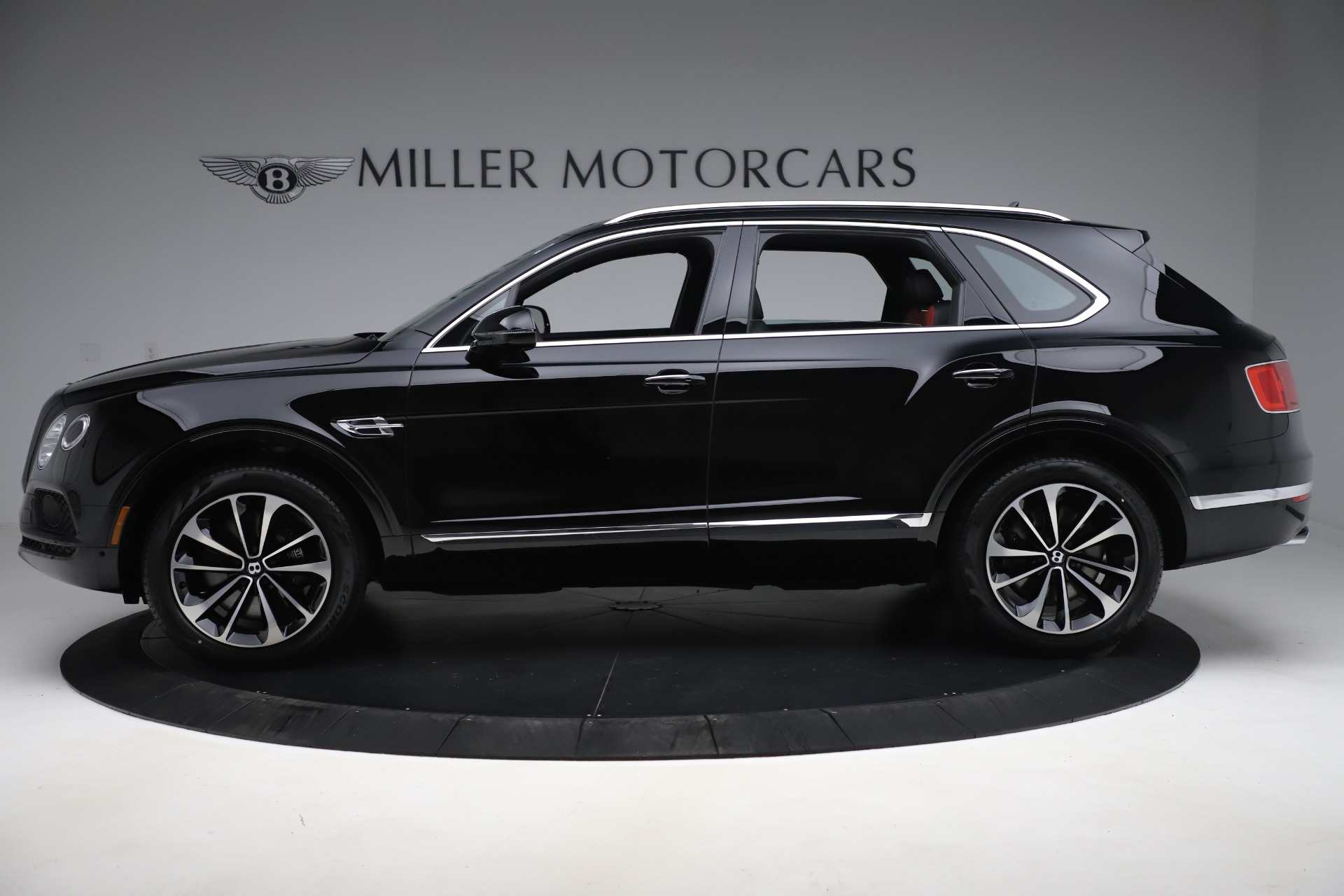 2020 BENTLEY BENTAYGA V8, 6/20
