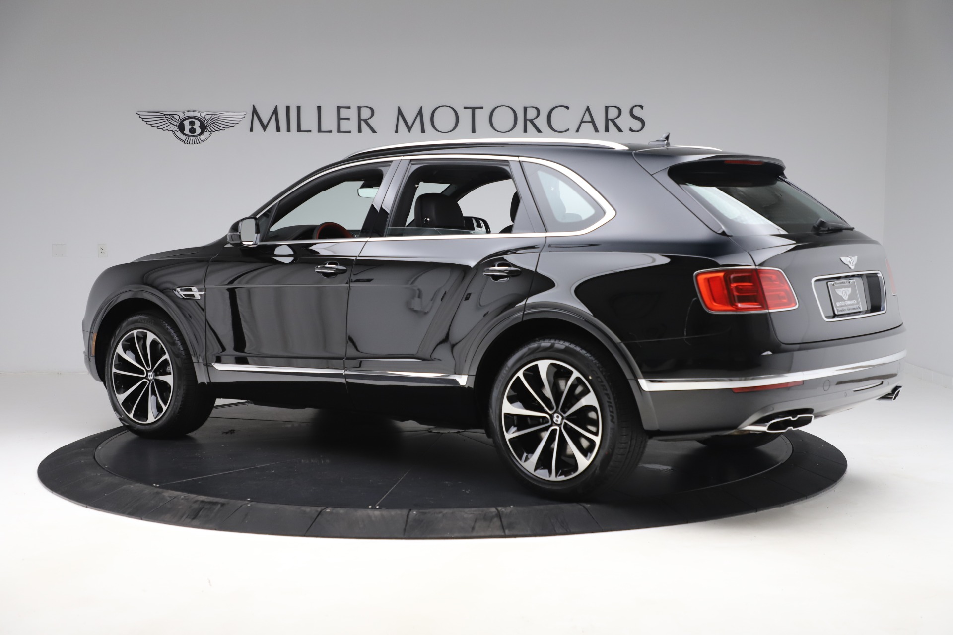 2020 BENTLEY BENTAYGA V8, 7/20