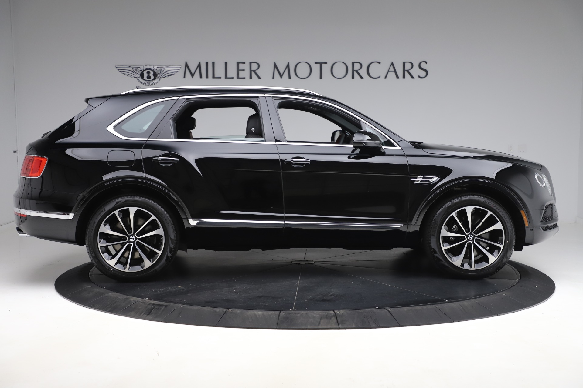 2020 BENTLEY BENTAYGA V8, 11/20