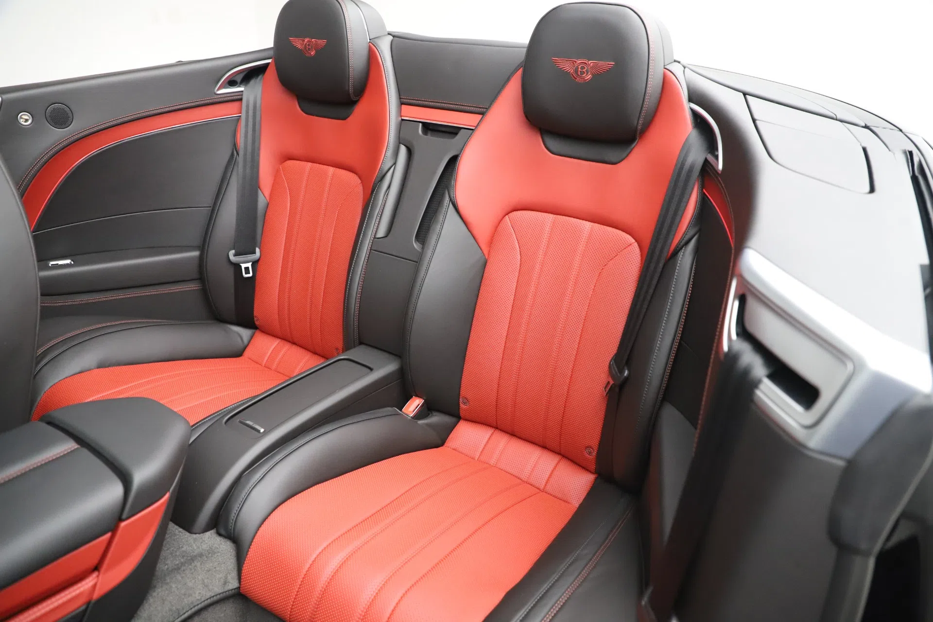 2020 Bentley Continental GTC V8 interior, seats, HOTSPUR