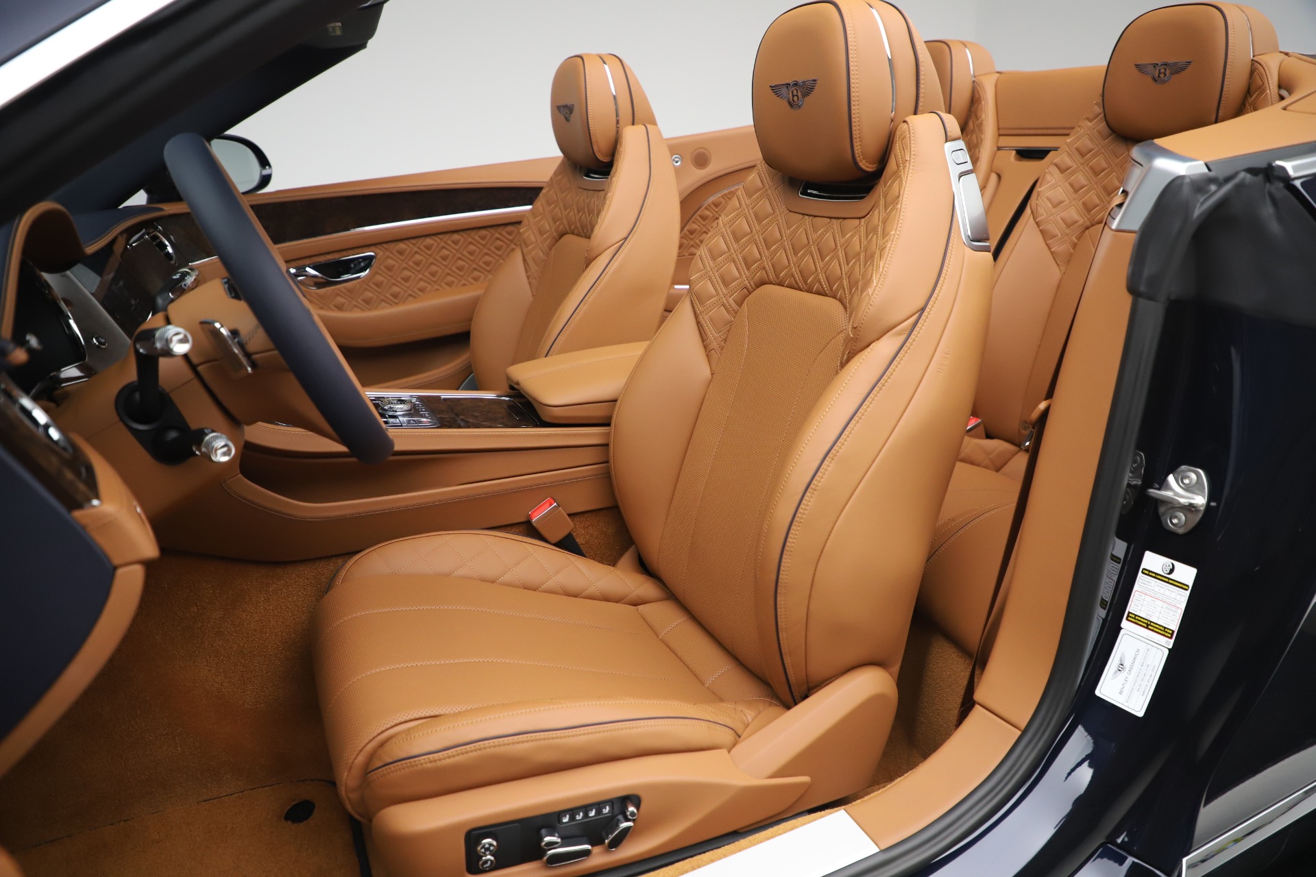 2020 Bentley Continental GTC W12, 19/20
