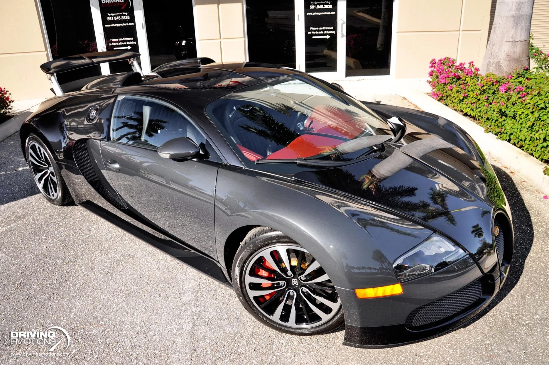 2010 BUGATTI VEYRON 16.4 COUPE