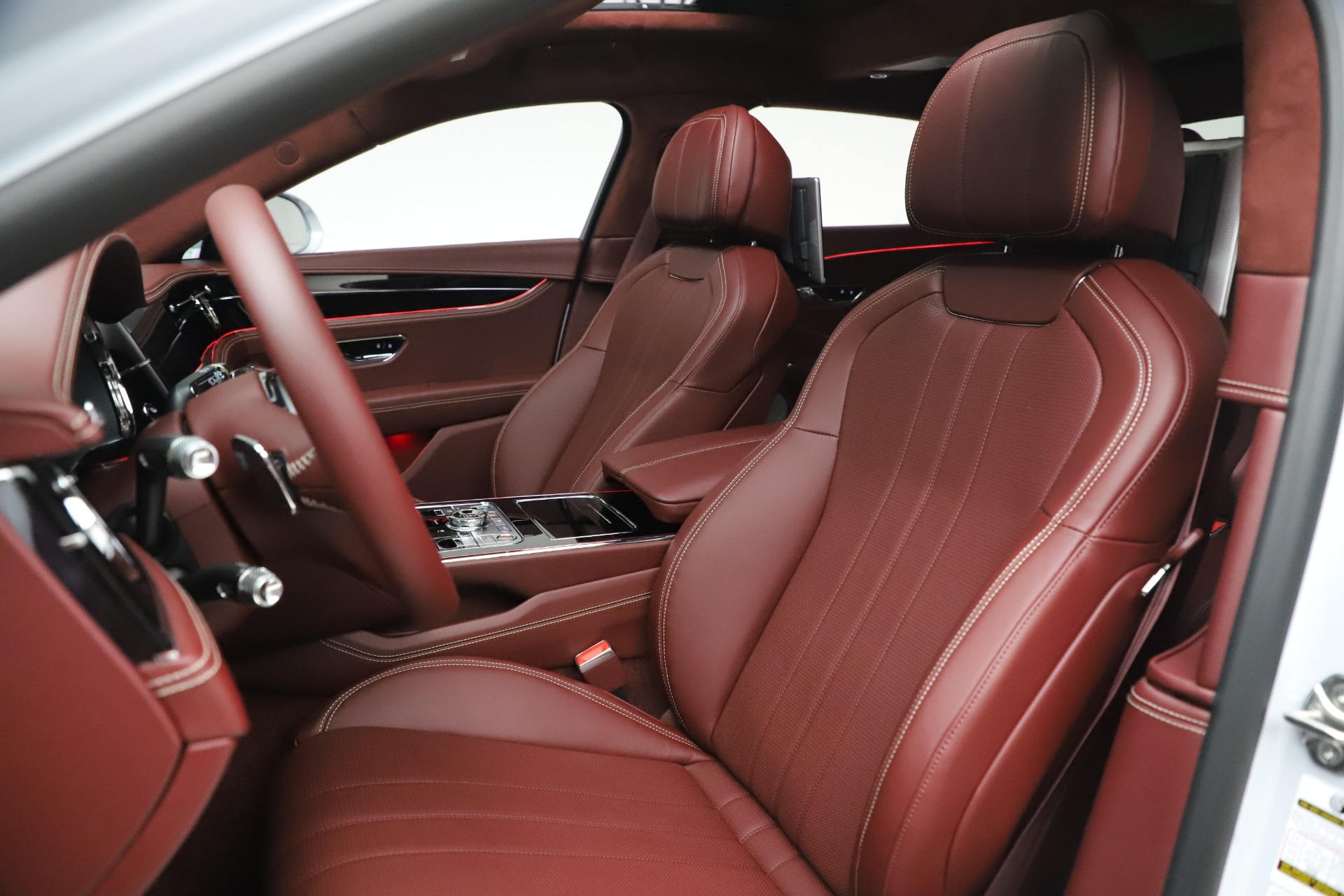 2020 Bentley Flying Spur W12, 17/20