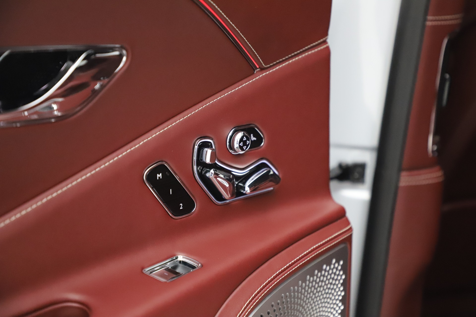 2020 Bentley Flying Spur W12, 19/20