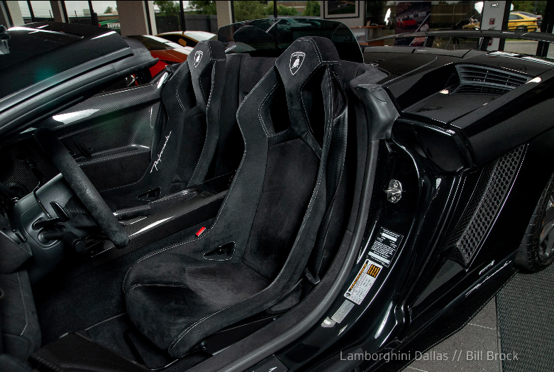 2011 Lamborghini Gallardo LP570-4 Performante Spyder, 7/11