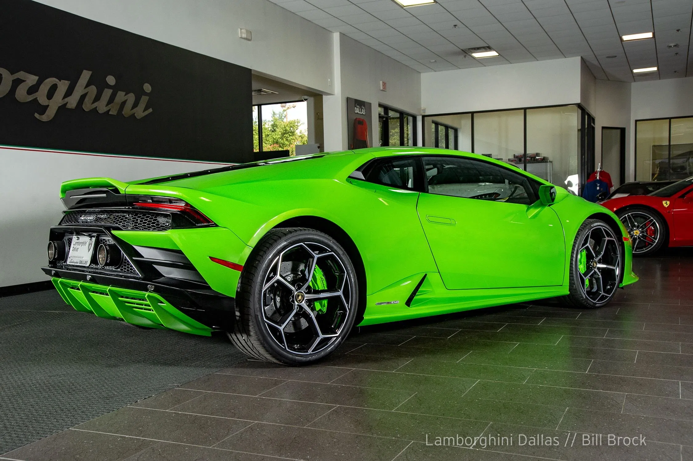 2020 Lamborghini Huracan EVO Coupe for sale, exterior, Verde Mantis