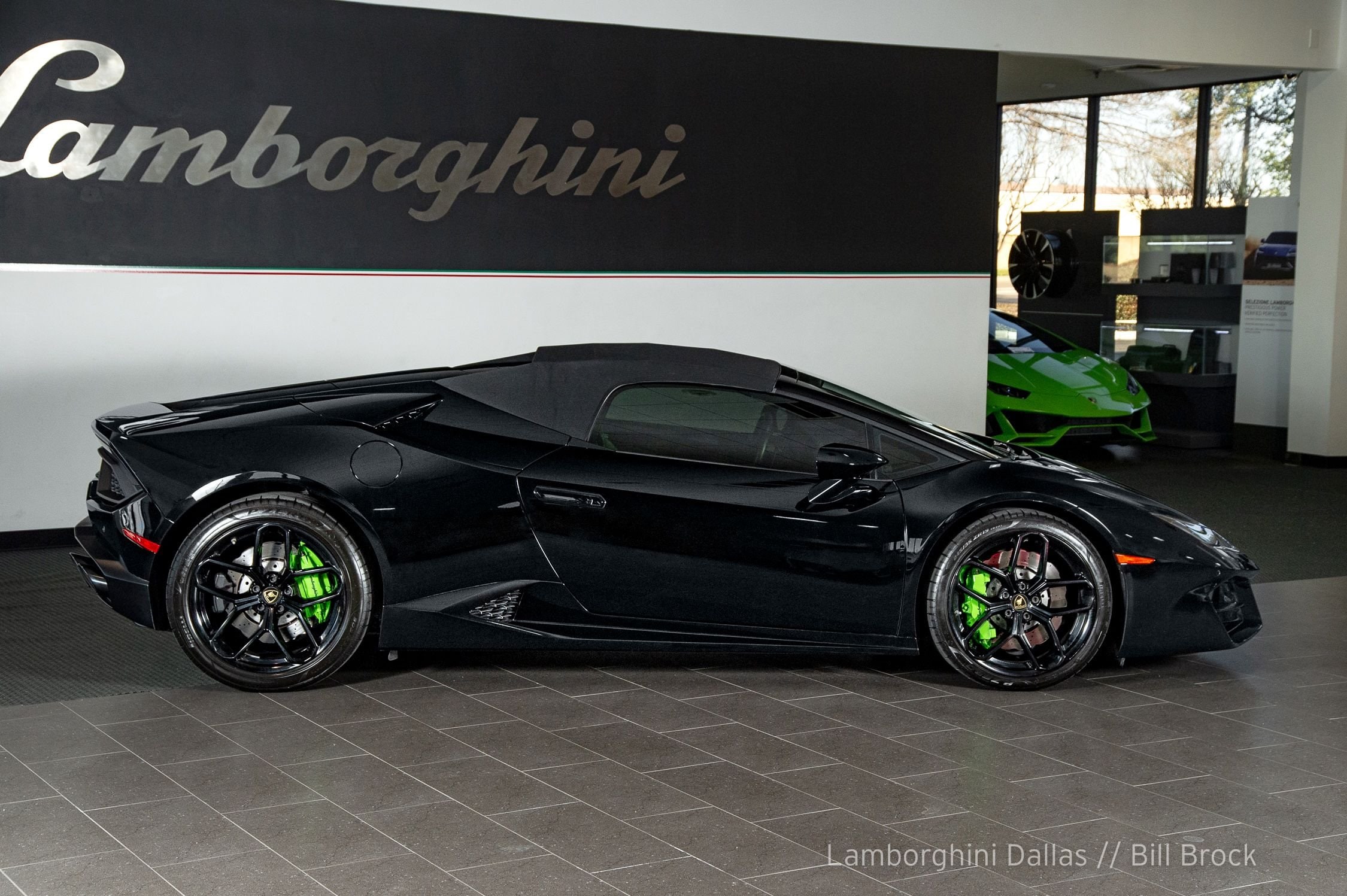 2018 Lamborghini Huracan LP580-2 Spyder, 2/20