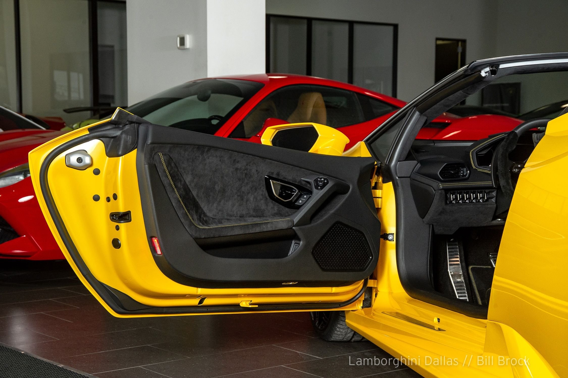 2019 Lamborghini Huracan LP610-4 Spyder, 2/20