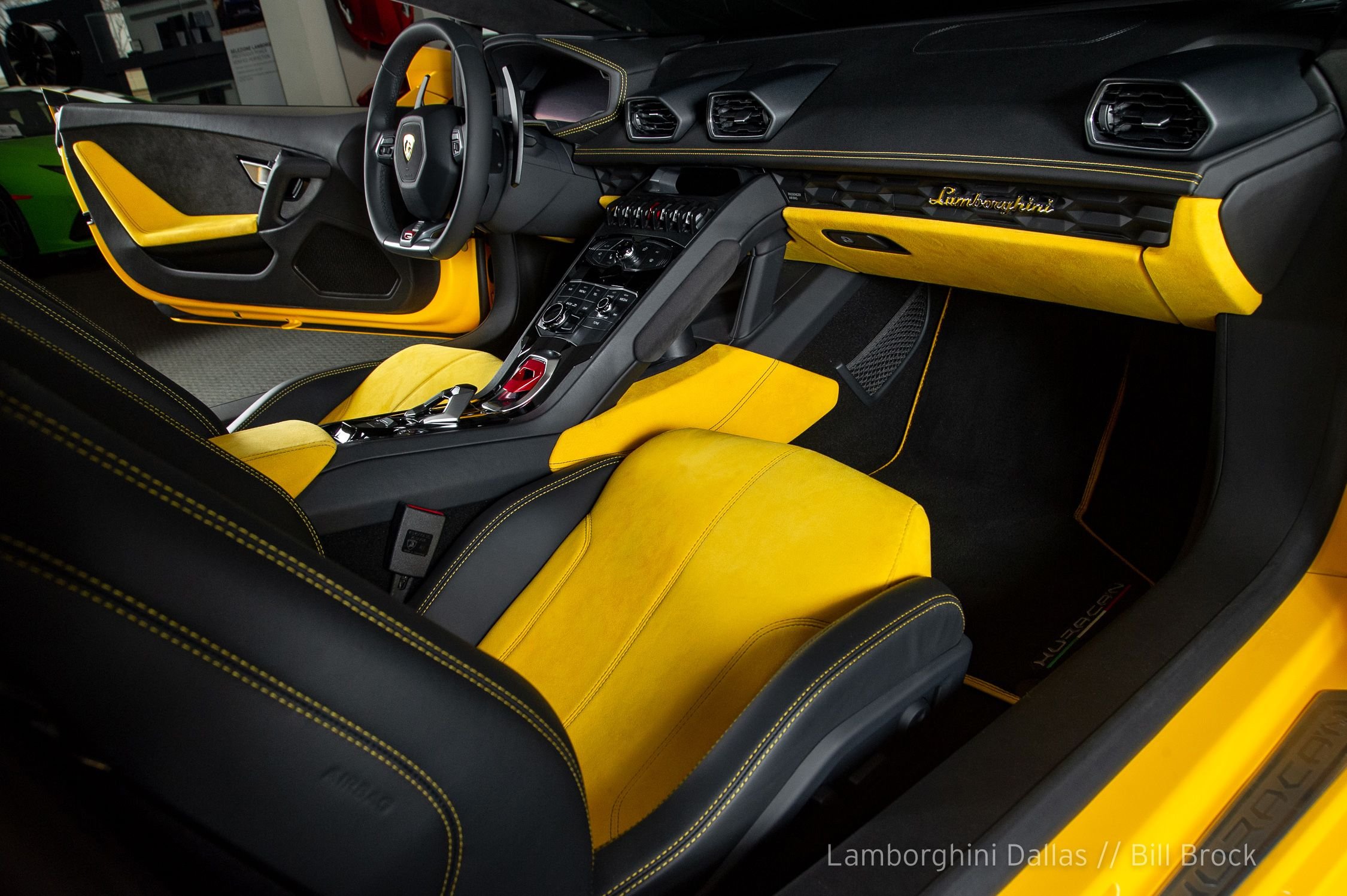 2016 Lamborghini Huracan LP610-4 Spyder, 5/19