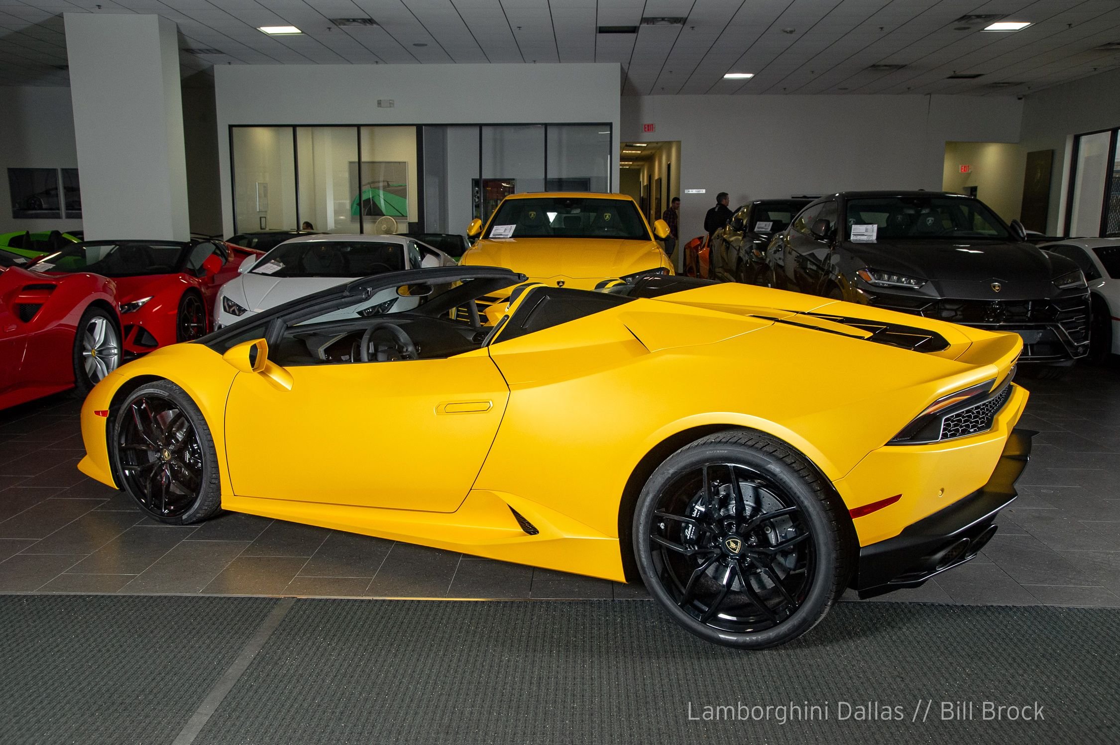 2016 Lamborghini Huracan LP610-4 Spyder, 11/19