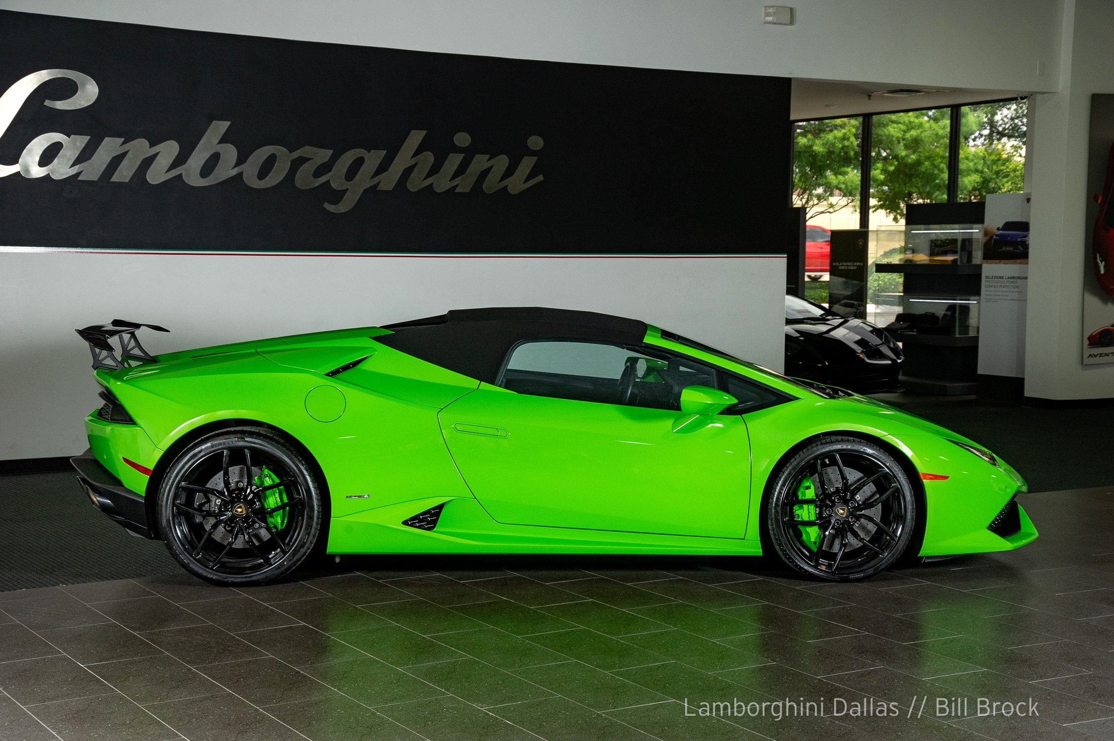 2017 Lamborghini Huracan LP610-4 Spyder Spyder, 2/20