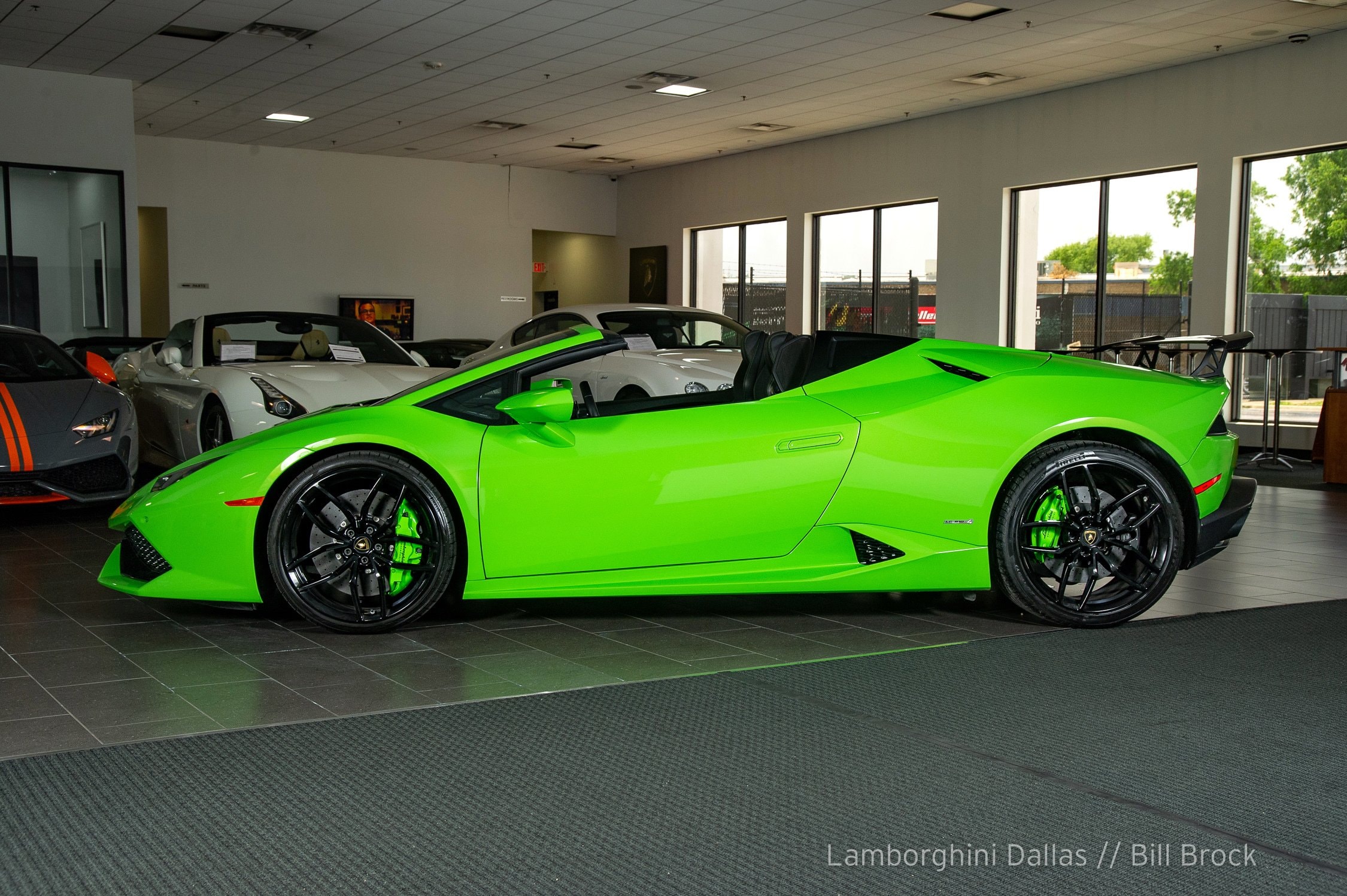 2017 Lamborghini Huracan LP610-4 Spyder Spyder, 19/20