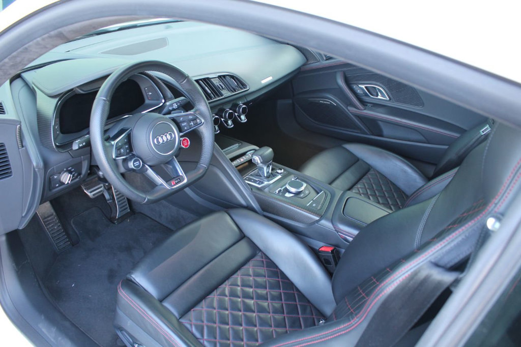 2017 Audi R8 Coupe, 3/20