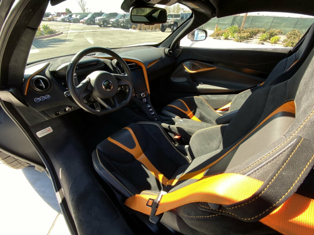 2018 McLaren 720S, 4/10
